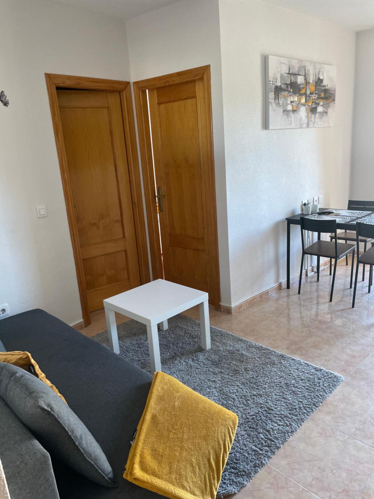 Nice Apartment Near The Park Torrevieja Exteriör bild
